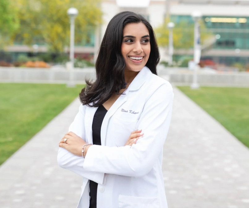 Dr.Nina Khanna Stevens